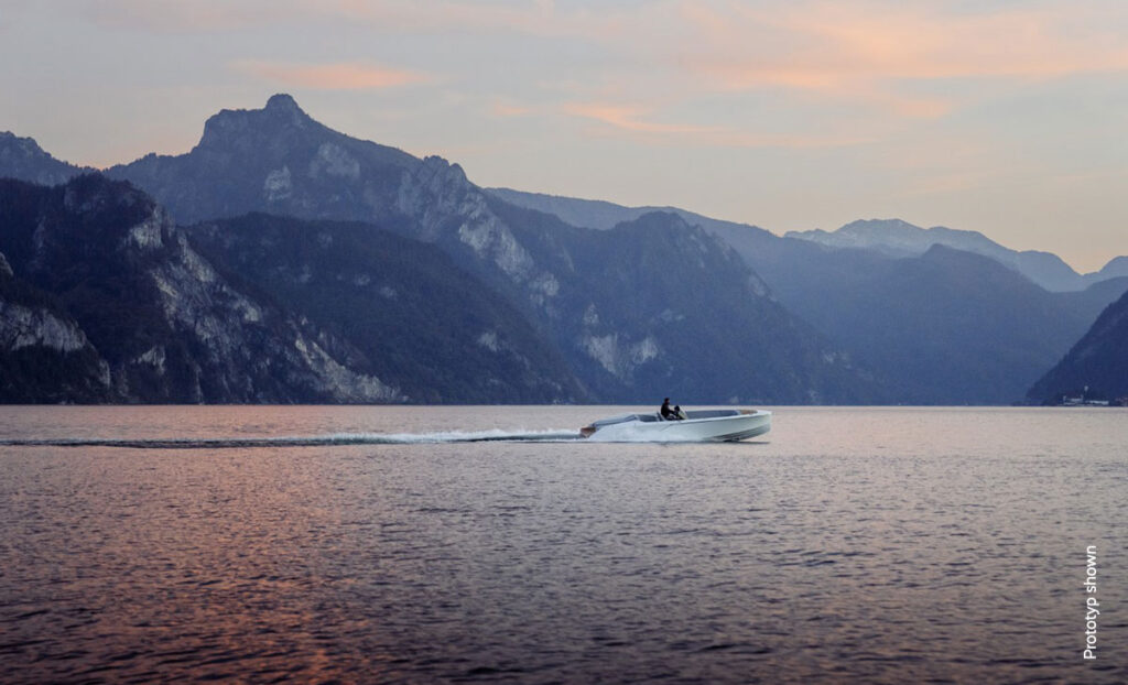 Frauscher X Porsche  850 Fantom Air