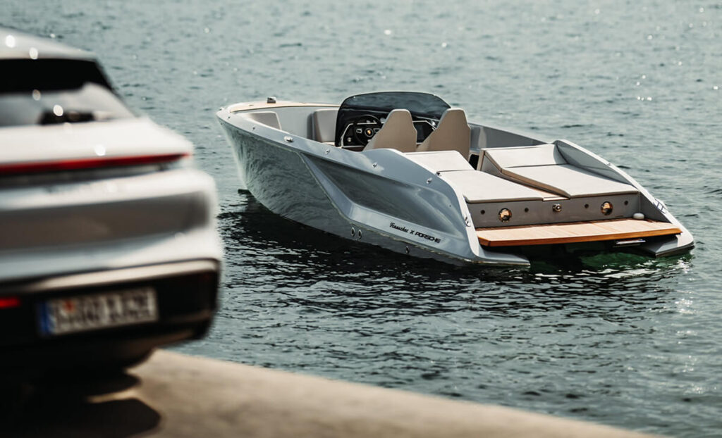 Frauscher X Porsche  850 Fantom Air