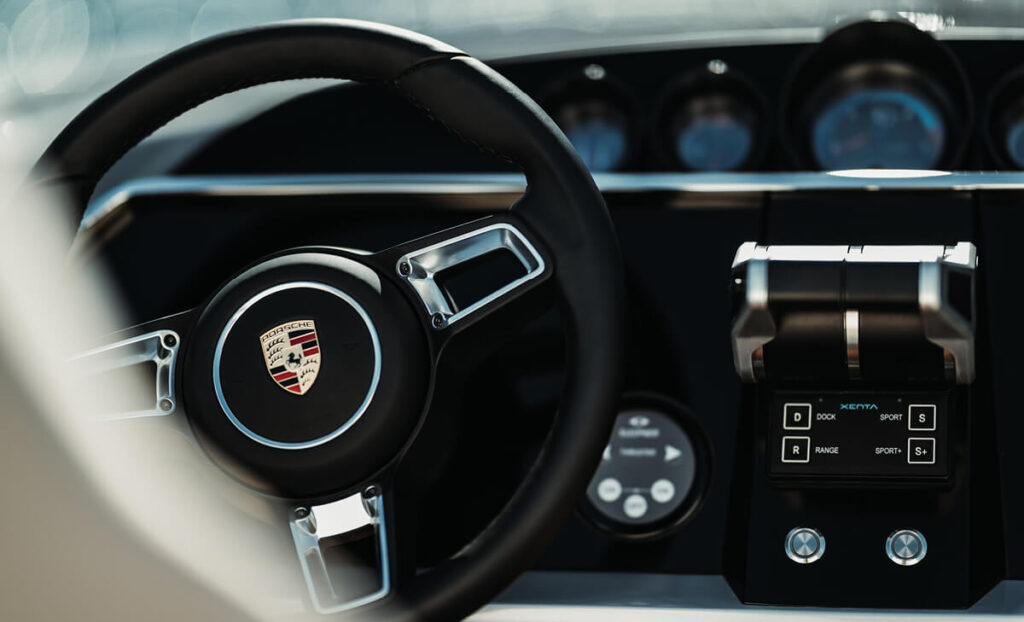 Frauscher X Porsche  850 Fantom Air