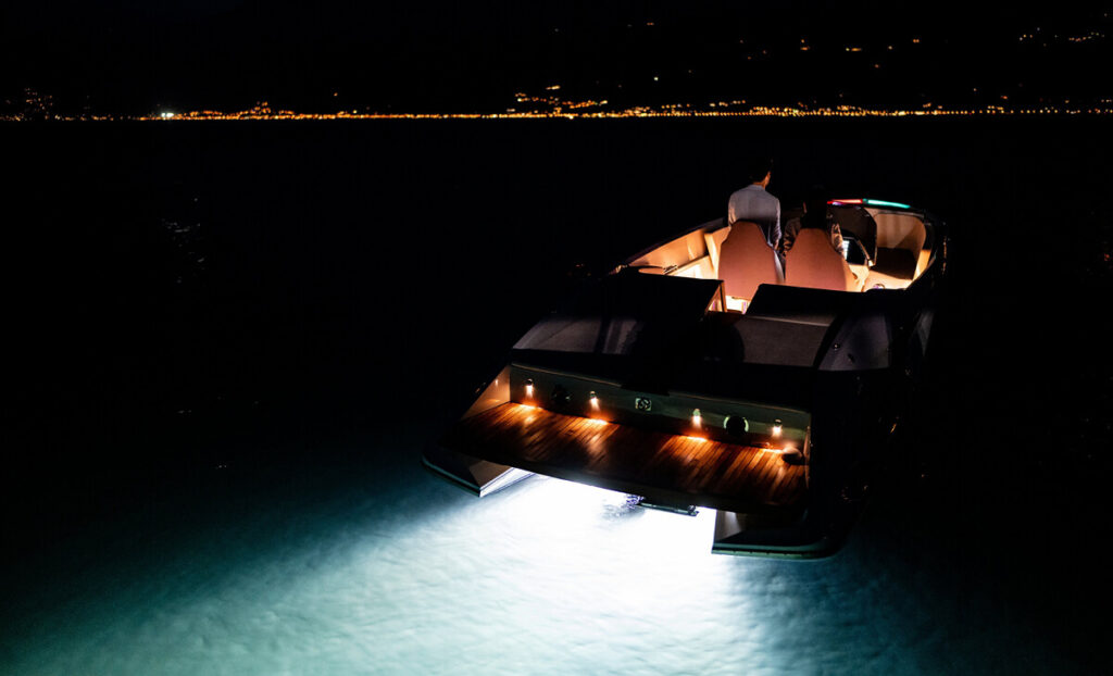 Frauscher X Porsche  850 Fantom Air