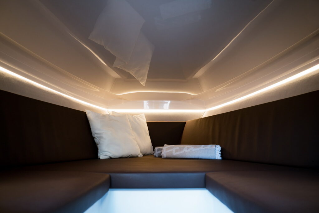 797 Spectre
